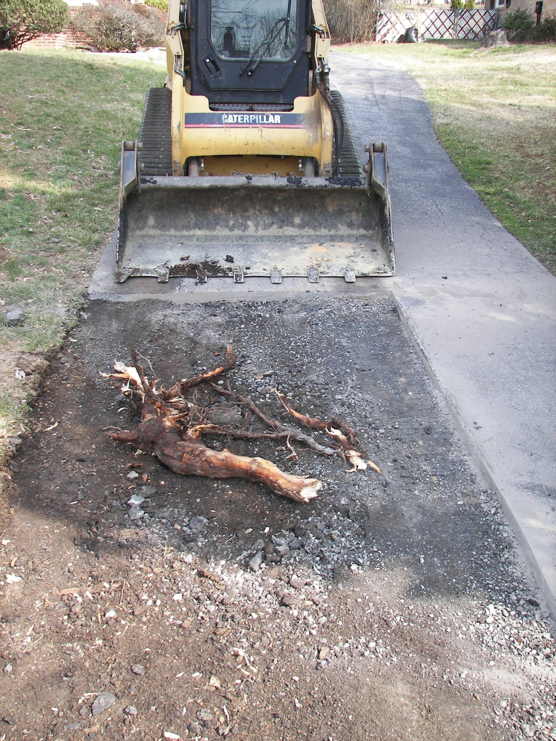 Driveway sealcoating and paving Maryland